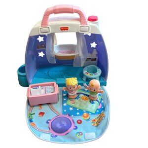 HTF Cuddle & Play Fisher-Price Little People Nursery Playset With Figures & Acce